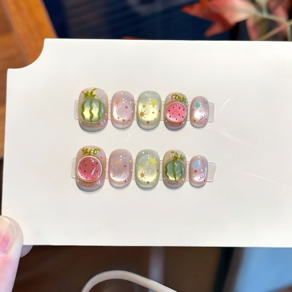 Nail Art Extension Cat Eye - Handgefertigte, kurze, aufklebbare Kunstnägel mit Wassermelonenmuster,