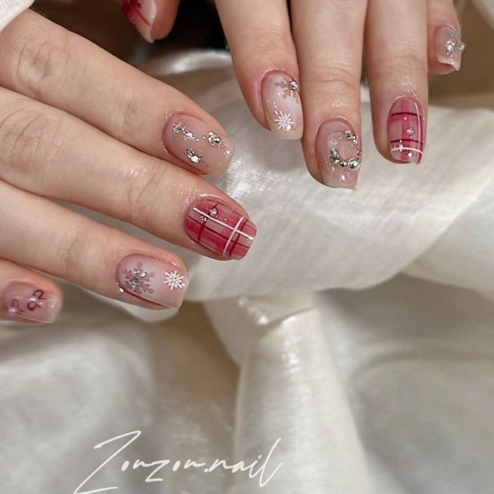 Weinrote Nagelkunst-Dekoration – Nail Art Burgundy Bewertung und Preis